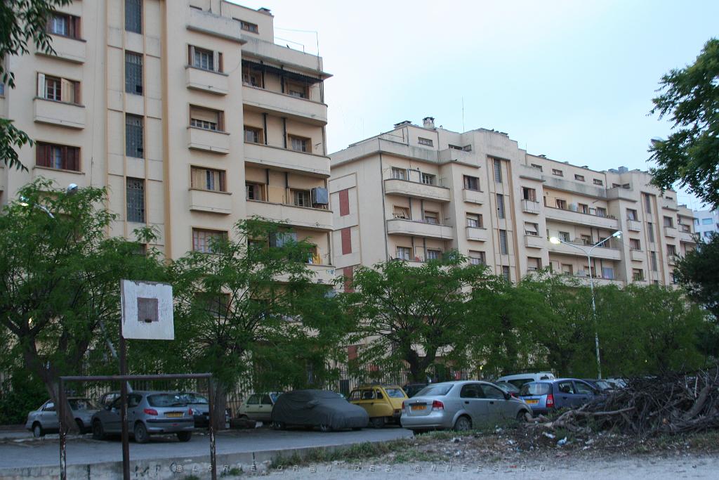 ORAN 2006 CITE MARINE BEL AIR.JPG
